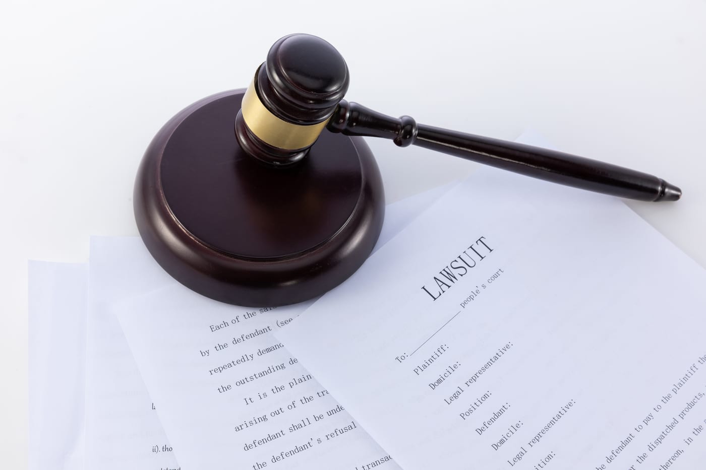 Litigation Lawyer